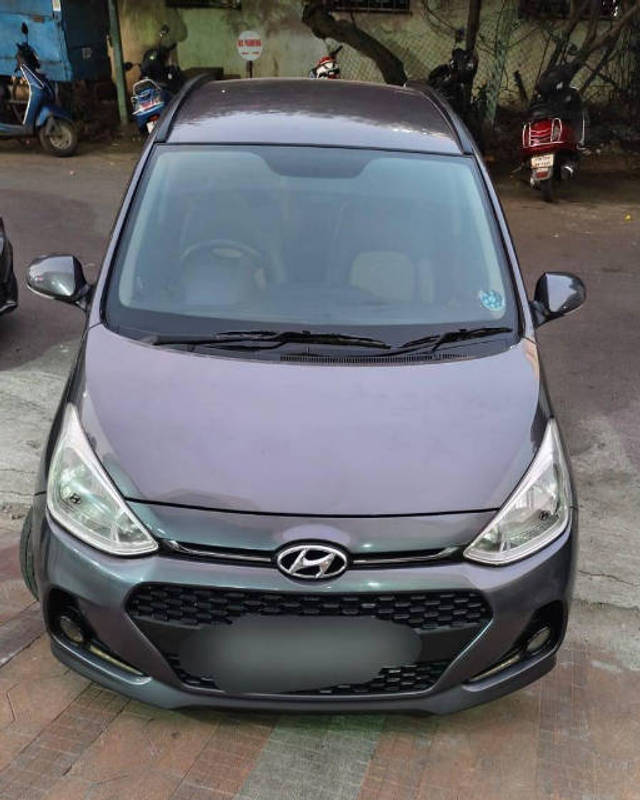 https://images10.gaadi.com/usedcar_image/4521275/original/processed_fbe08232af0abf8fbc3f82c202e63c64.png?imwidth=6402