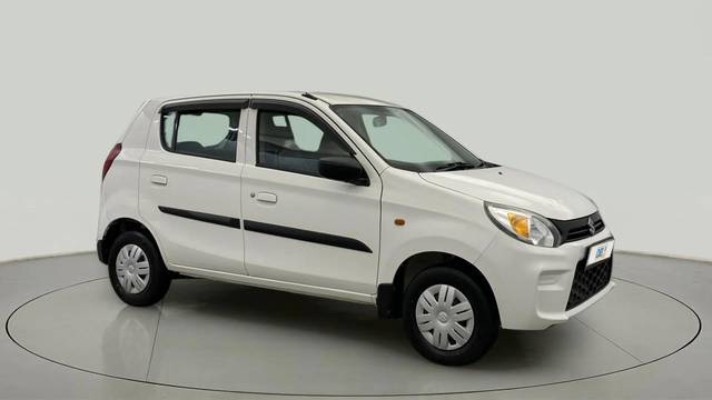 https://images10.gaadi.com/usedcar_image/4521278/original/01c57a72da21fdfa98925d280a064bf2.jpg?imwidth=6400
