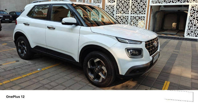 https://images10.gaadi.com/usedcar_image/4521279/original/processed_59695fdba52084ad705b175f5724b4cd.png?imwidth=6400