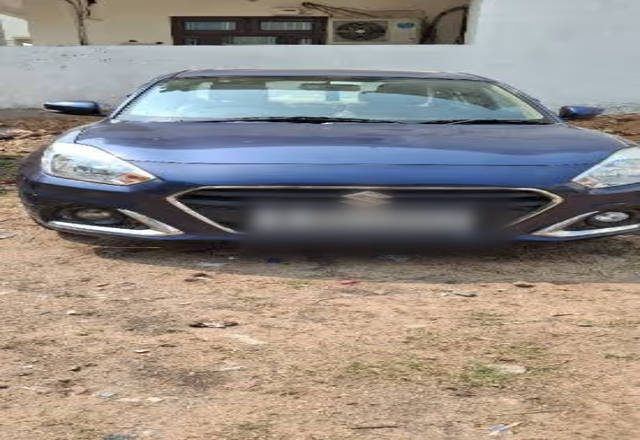 https://images10.gaadi.com/usedcar_image/4521309/original/94e4c204-0777-43fe-93df-1ec624604602.?imwidth=6400