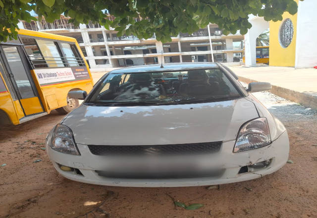 https://images10.gaadi.com/usedcar_image/4521323/original/d22cfd20-97e0-4a33-9bfb-420bca7a2393.?imwidth=6400