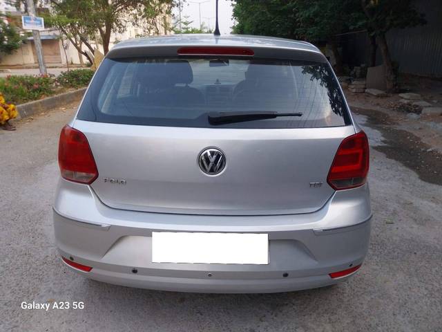 https://images10.gaadi.com/usedcar_image/4521374/original/processed_75b7f9a203acfdea62f3ef9873a6ccf5.jpg?imwidth=6401
