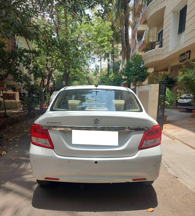 https://images10.gaadi.com/usedcar_image/4521380/original/processed_a04f51712de1ff2a8f774289c35a8e23.jpg?imwidth=6402