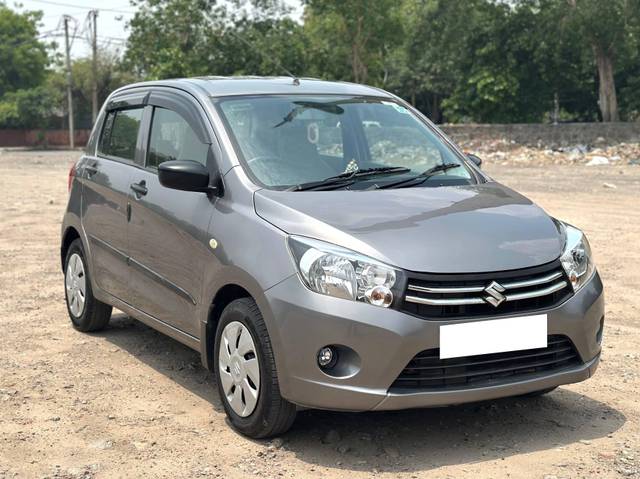https://images10.gaadi.com/usedcar_image/4521384/original/processed_526fb12e-ac69-403a-b9a3-7e40ce214cf6.jpg?imwidth=6400
