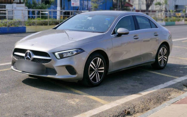 https://images10.gaadi.com/usedcar_image/4521387/original/processed_94dcd5f3f4073debd59e1511cfd3a057.png?imwidth=6400
