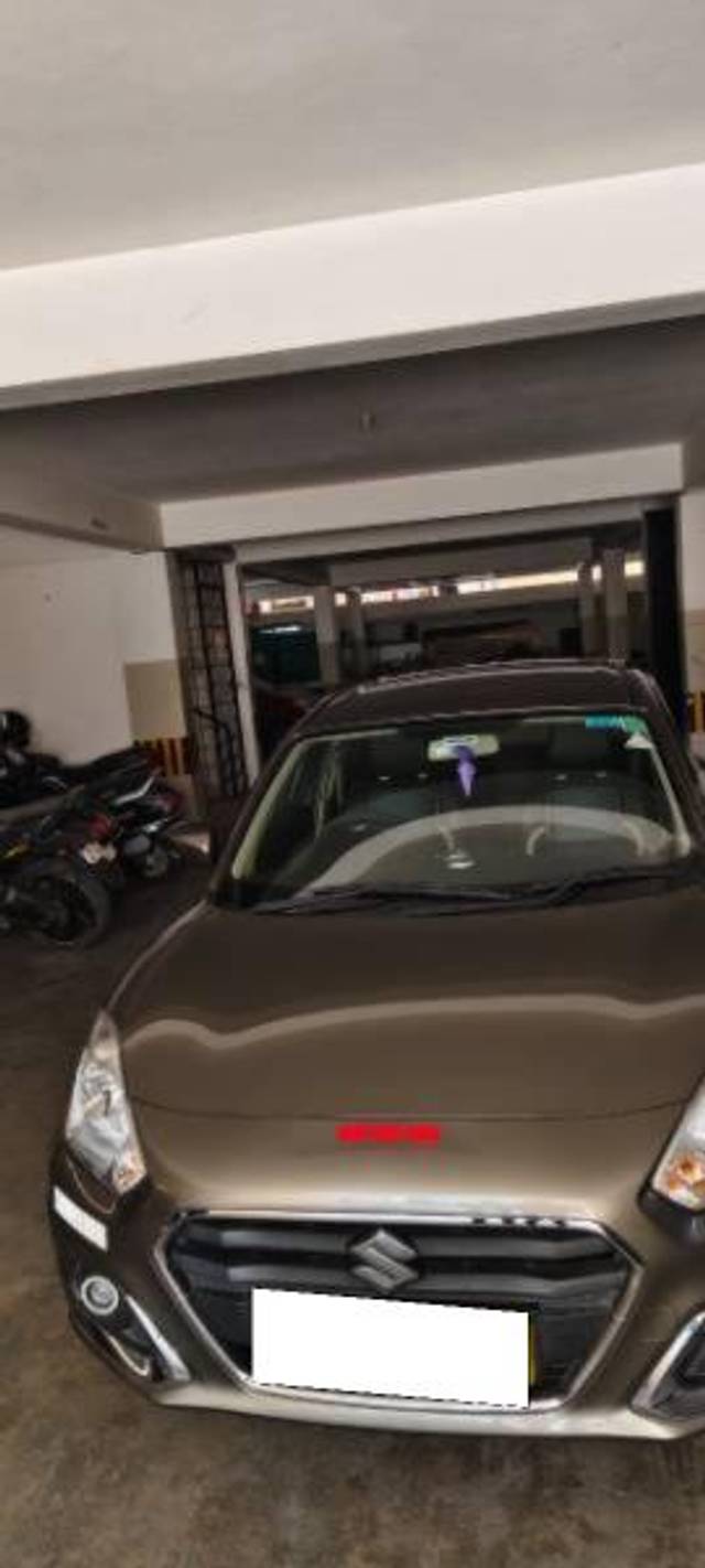 https://images10.gaadi.com/usedcar_image/4521393/original/processed_441d2800-d876-4ffe-9d6f-ebff92bf0823.jpg?imwidth=6402