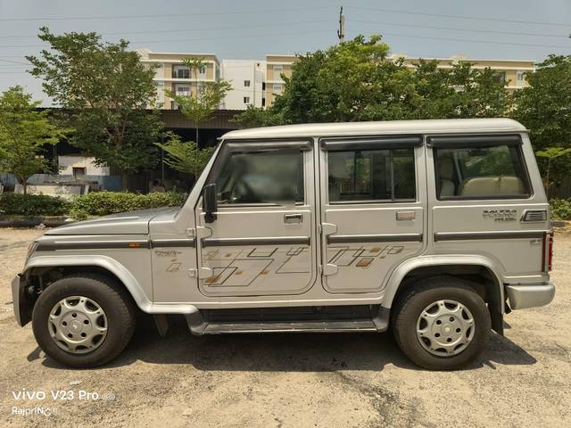 https://images10.gaadi.com/usedcar_image/4521401/original/processed_fe11f041c3c2b16694bf6c758395941b.jpg?imwidth=6402