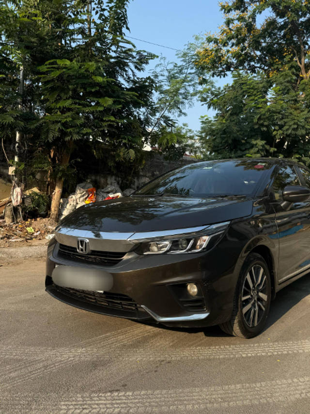 https://images10.gaadi.com/usedcar_image/4521407/original/07596cdc2d0884bd939c474afaa6763c.png?imwidth=6402