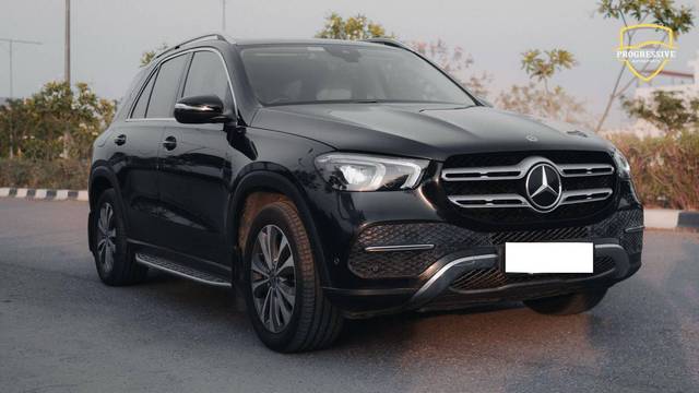 https://images10.gaadi.com/usedcar_image/4521409/original/processed_d63b2769811fd6f600d46ffa0eb8c3c4.jpg?imwidth=6400