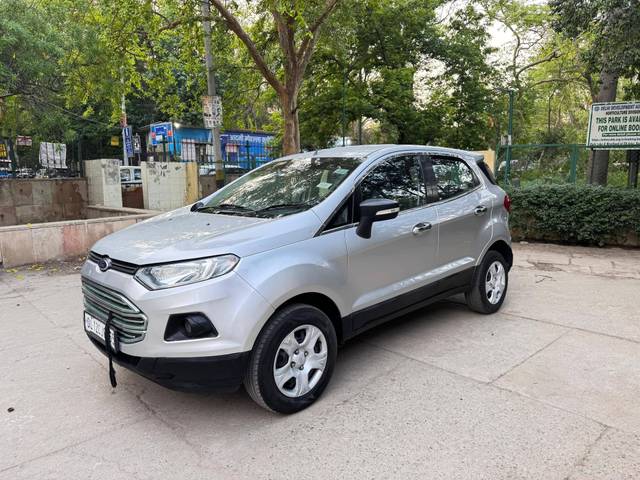 https://images10.gaadi.com/usedcar_image/4521434/original/processed_01b836d4-8e81-40d1-8bf6-b7a6a2cd00e3.jpg?imwidth=6402