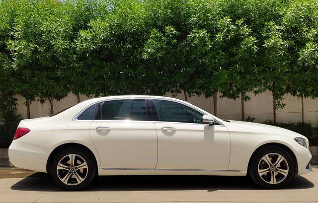 https://images10.gaadi.com/usedcar_image/4521467/original/413afa8c473cb84d43ec083a39dd1d0d.jpg?imwidth=6401