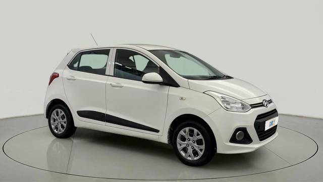 https://images10.gaadi.com/usedcar_image/4521480/original/cceb956a0e3ab997e02d157c65369906.jpg?imwidth=6400