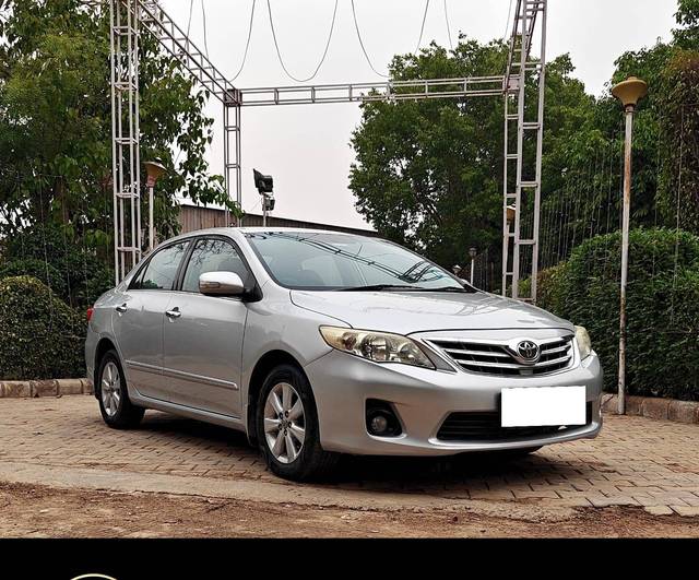 https://images10.gaadi.com/usedcar_image/4521486/original/processed_8f48841e8381bc897ade7387c38aec5f.jpg?imwidth=6400