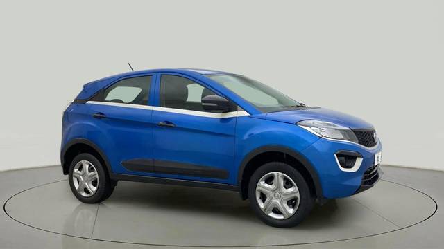 https://images10.gaadi.com/usedcar_image/4521509/original/f45f1b10330e4f5ac570b004d10cf3d3.jpg?imwidth=6400