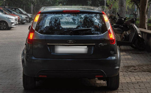 https://images10.gaadi.com/usedcar_image/4521511/original/processed_2349d163-e478-4a01-9a11-89f0f8689523.png?imwidth=6401