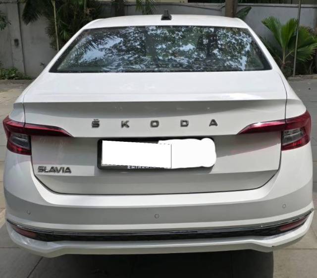 https://images10.gaadi.com/usedcar_image/4521517/original/processed_67235c4a-d7a8-4581-8659-52a767752c16.jpeg?imwidth=6400