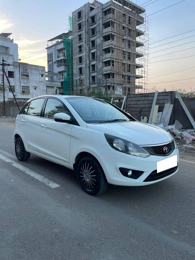 https://images10.gaadi.com/usedcar_image/4521518/original/processed_eba93dd8939fdad218b04138535fccdc.jpg?imwidth=6400