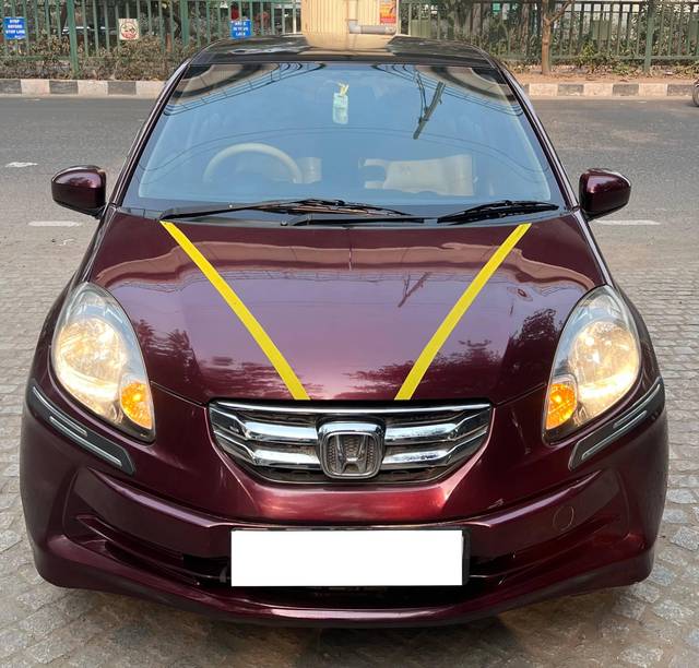 https://images10.gaadi.com/usedcar_image/4521535/original/processed_2bcc71c9-eff1-4806-9c34-5bce5a8adf54.jpg?imwidth=6402