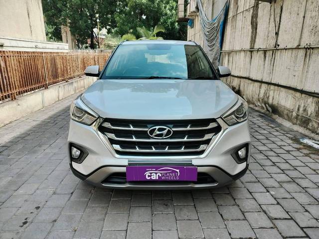 https://images10.gaadi.com/usedcar_image/4521537/original/processed_fca6668da06bfacc681d8d46a289881d.jpg?imwidth=6400
