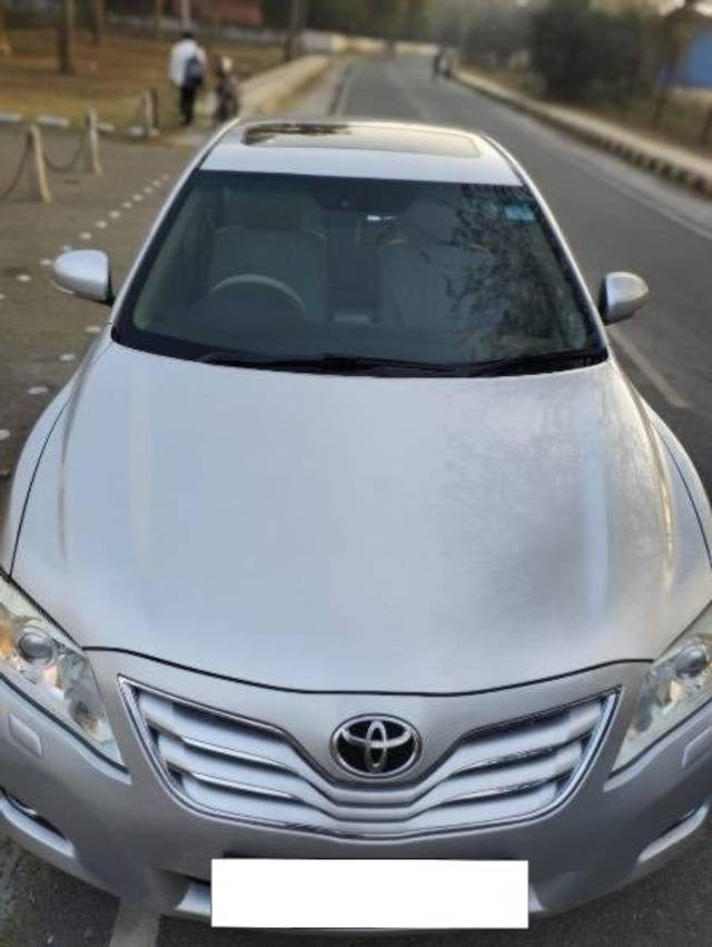 https://images10.gaadi.com/usedcar_image/4521585/original/processed_065be102-0c13-4950-8f6a-3aa46bd0c9a5.jpeg?imwidth=6401
