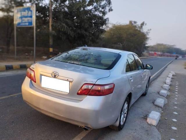 https://images10.gaadi.com/usedcar_image/4521585/original/processed_794fd97b-c60f-460f-9ff7-deae32c310e8.jpeg?imwidth=6402