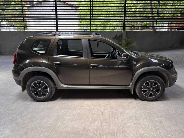 https://images10.gaadi.com/usedcar_image/4521606/original/processed_6389c6660846440401573226b850eb63.jpg?imwidth=6401