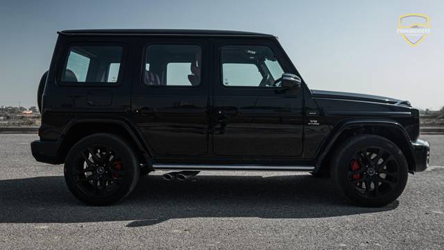 https://images10.gaadi.com/usedcar_image/4521614/original/processed_e354d9d238d58e10051890b0e1eb70d7.jpg?imwidth=6401