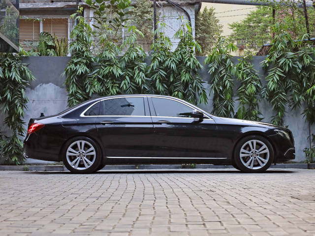 https://images10.gaadi.com/usedcar_image/4521616/original/649235007d7ddd3d40a219a5aa627786.jpg?imwidth=6401