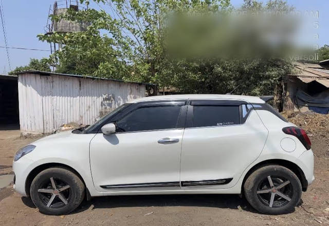 https://images10.gaadi.com/usedcar_image/4521618/original/da88f7d1-897b-4bf2-be85-f88b8ac9ebda.?imwidth=6401