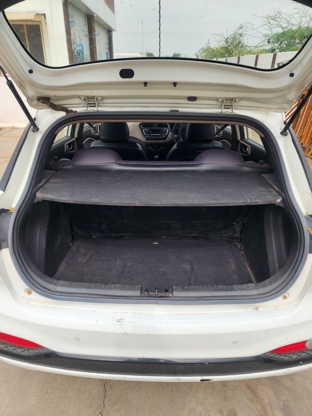 Second-hand 2019 Hyundai i20 Magna Plus BSIV for sale in Himatnagar-4