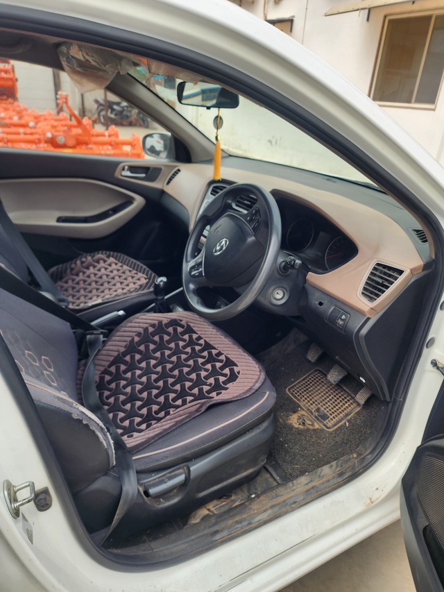 Second-hand 2019 Hyundai i20 Magna Plus BSIV for sale in Himatnagar-9