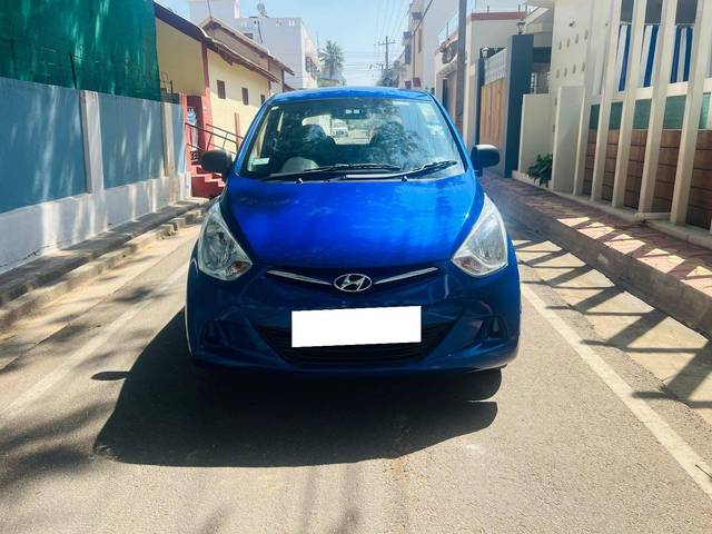 https://images10.gaadi.com/usedcar_image/4521633/original/processed_281cbcb9acbee0fd447a5be7542140ab.JPG?imwidth=6400
