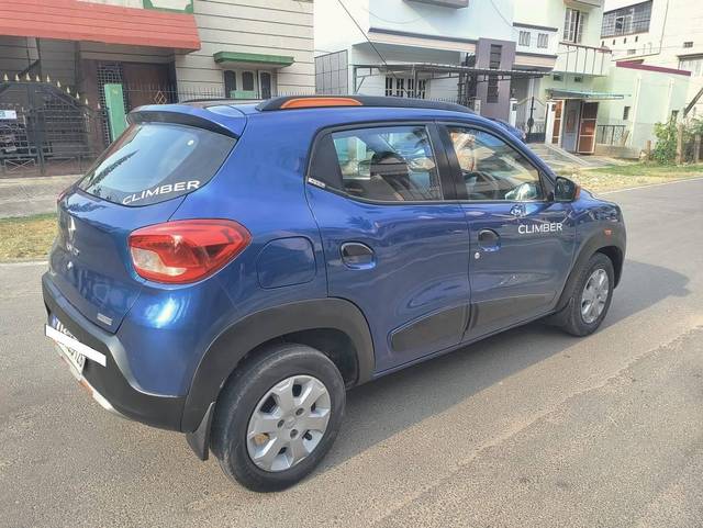 https://images10.gaadi.com/usedcar_image/4521640/original/processed_e1364a7ee603ff0ca4c35e40986bcda4.JPG?imwidth=6401