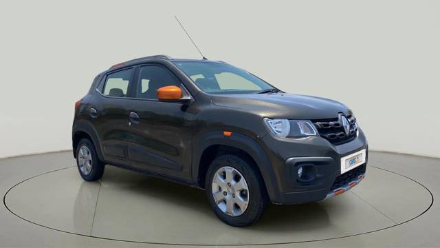 https://images10.gaadi.com/usedcar_image/4521652/original/49ee29ff4b5cc701da1b6566115ef721.jpg?imwidth=6400