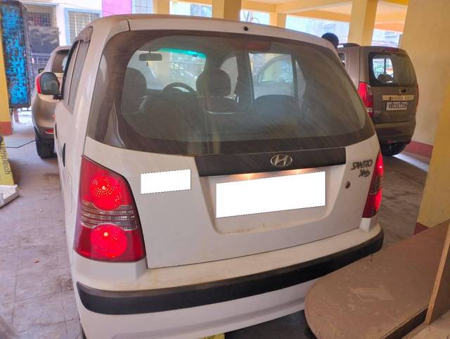 https://images10.gaadi.com/usedcar_image/4521669/original/processed_cc541b5b-305c-4989-afb3-58f9b7985779.jpg?imwidth=6401
