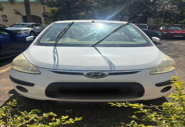 https://images10.gaadi.com/usedcar_image/4521709/original/8f4afd4a-aefa-49d5-aab4-8884d4534851.?imwidth=6402