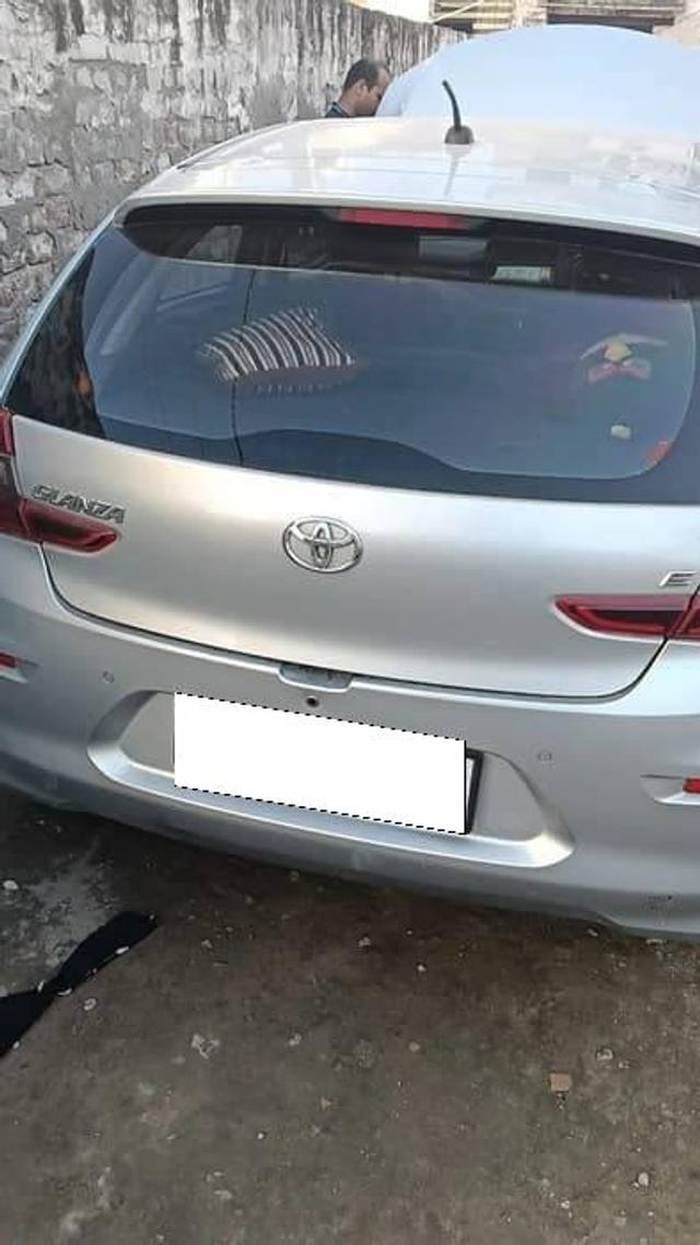 https://images10.gaadi.com/usedcar_image/4521715/original/processed_16aedafead223a729f114ed2a052601f.jpg?imwidth=6400