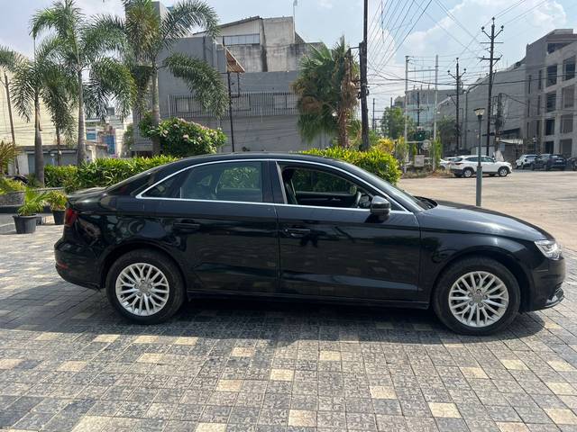 https://images10.gaadi.com/usedcar_image/4521730/original/65f80979977244b8e514b0bae8e855ba.jpg?imwidth=6401
