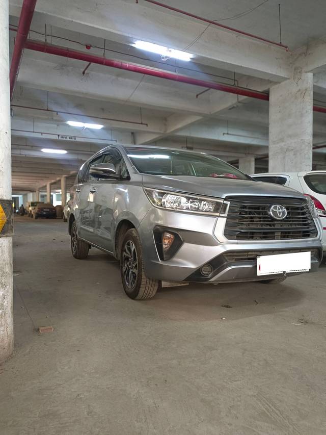 https://images10.gaadi.com/usedcar_image/4521745/original/processed_90c48d850945c6c976f78f0668a0c4ca.jpg?imwidth=6400