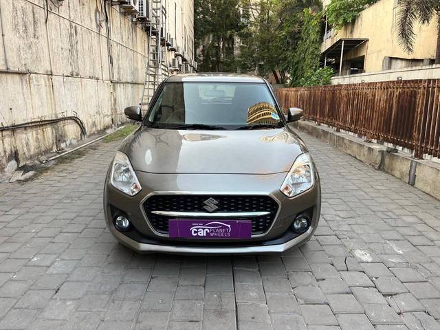 https://images10.gaadi.com/usedcar_image/4521752/original/processed_7ff9318efa845aff9569848950702ebd.jpeg?imwidth=6402