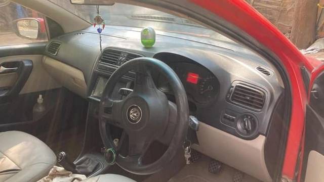 https://images10.gaadi.com/usedcar_image/4521755/original/bc99b1b4b936bb900c9cb267a705898b.jpg?imwidth=6402