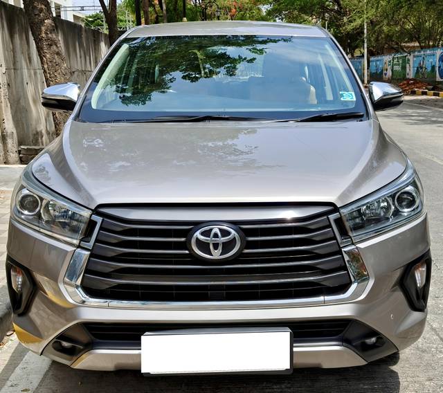 https://images10.gaadi.com/usedcar_image/4521760/original/processed_dc0ff6187d485013c80814d0b47567c2.jpg?imwidth=6401