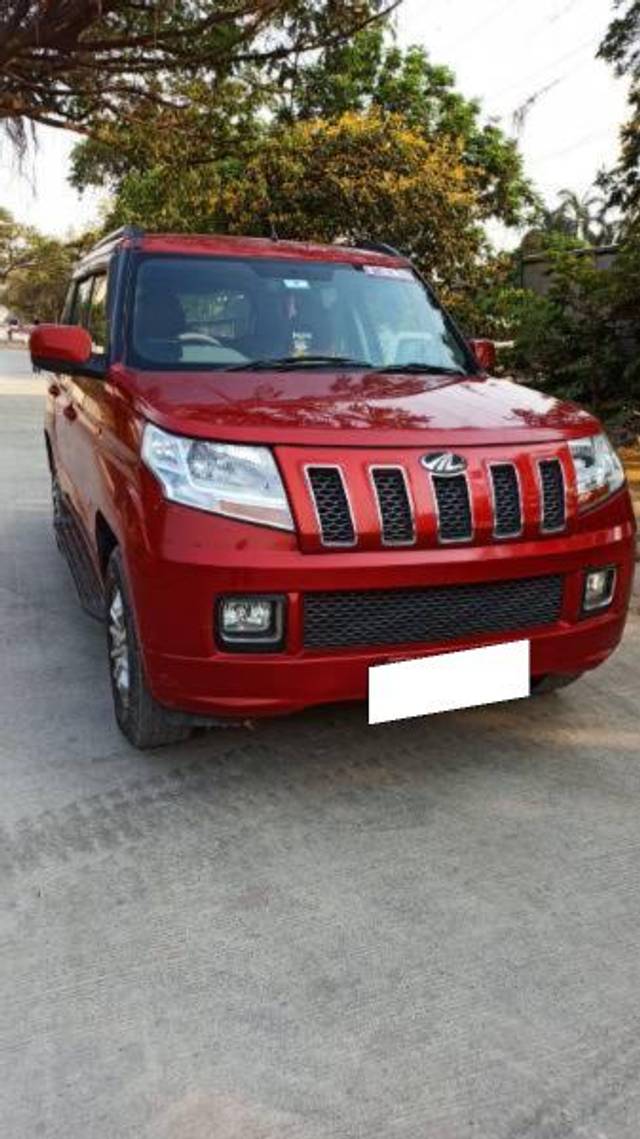 https://images10.gaadi.com/usedcar_image/4521768/original/processed_2a8baee3-7ad5-44dd-bdd5-4d525fad515d.jpg?imwidth=6400