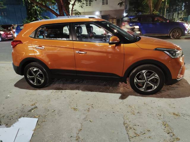 https://images10.gaadi.com/usedcar_image/4521770/original/6587557a34a067dcd1c14c4a0ca27e18.jpg?imwidth=6401