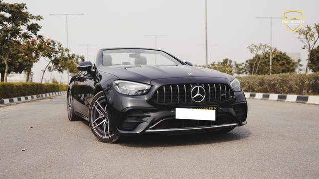 https://images10.gaadi.com/usedcar_image/4521772/original/processed_fffa540a336bdcebd118ef2535778bd7.jpg?imwidth=6400