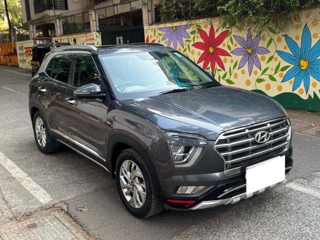 https://images10.gaadi.com/usedcar_image/4521774/original/processed_653eeedd-cffe-4cea-b90a-b56accaea1c5.jpg?imwidth=6400