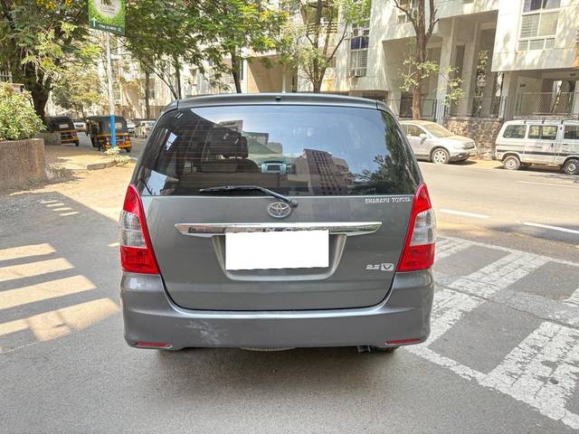 https://images10.gaadi.com/usedcar_image/4521777/original/processed_00c1c510-7500-4fc1-8670-e17ca63f9a09.jpg?imwidth=6402