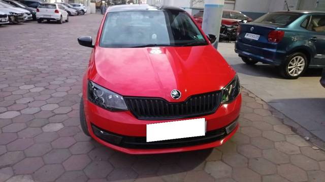 https://images10.gaadi.com/usedcar_image/4521778/original/processed_5248afa6-c88f-4469-9fc8-e298ef875b21.jpg?imwidth=6400