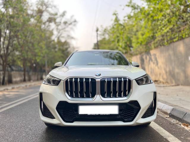 https://images10.gaadi.com/usedcar_image/4521790/original/processed_d315007420a1017c4247a78b688beeaf.jpg?imwidth=6400
