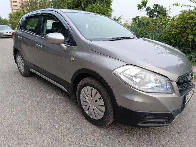 https://images10.gaadi.com/usedcar_image/4521793/original/f38e353987c35dc52d9665ee629b1895.png?imwidth=6401